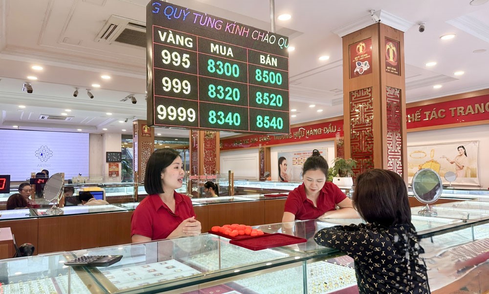 Có nên mua vàng tại Quý Tùng thời điểm này?