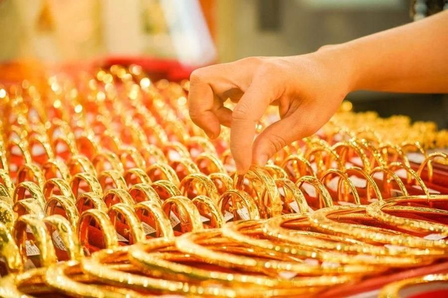 Yếu tố ảnh hưởng đến giá vàng tại Trà Vinh