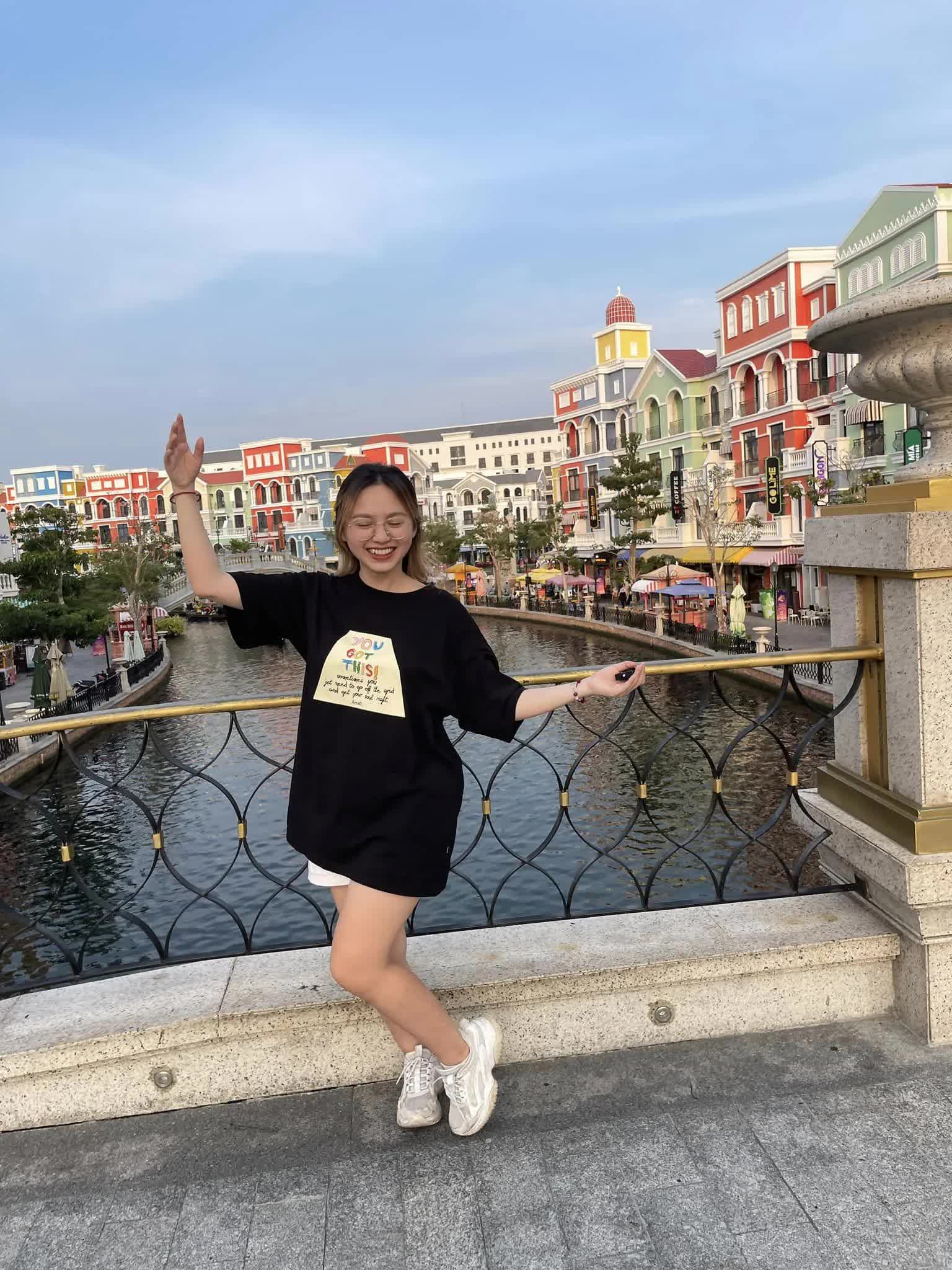 Hình Ảnh Đáng Nhớ Của Đặng Thu Hà Hình Ảnh Đáng Nhớ Của Đặng Thu Hà