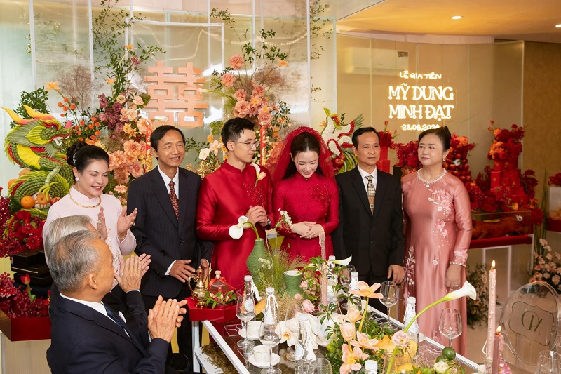 Chân dung mẹ chồng quyền lực Chân dung mẹ chồng quyền lực