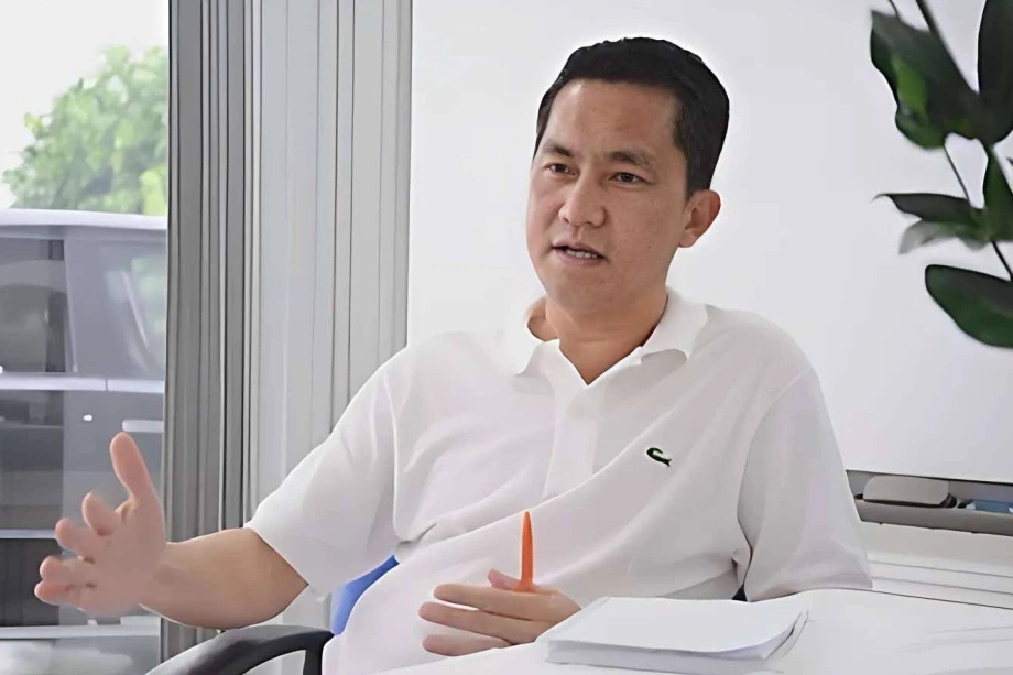 Thay Đổi Cổ Đông Và Gia Tăng Vốn Điều Lệ Thay Đổi Cổ Đông Và Gia Tăng Vốn Điều Lệ